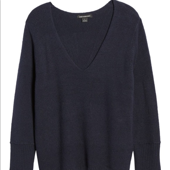 Something Navy V-Neck Sweater - Picture 6 of 7